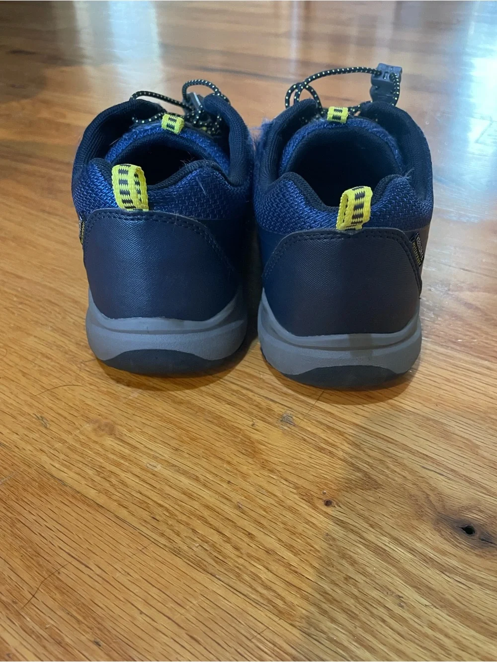 KEEN Men's Athletic Trail Shoes - Navy with Neon Yellow Accents